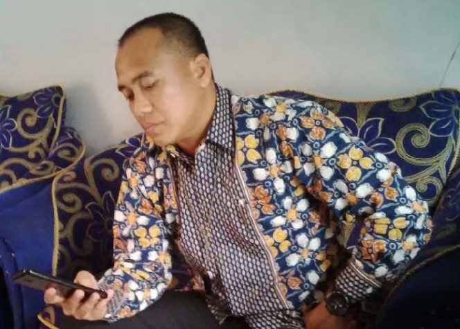 
 Ketua komisi II DPRD Lampura Wansori 