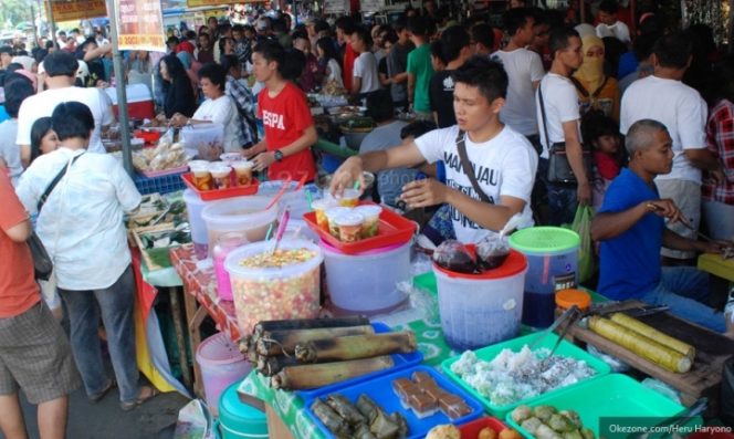 
 Pasar Beduk di Depan Eks Cinema Kotabumi