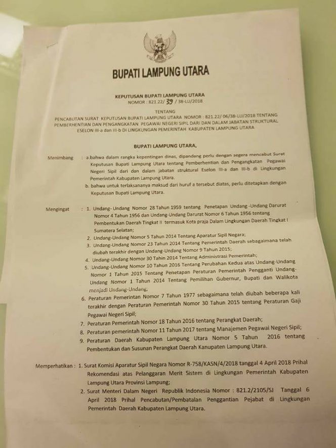 
 Widodo Cabut SK Rolling Pejabat