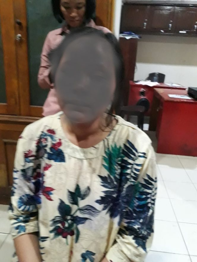 
 Cekcok Mulut, Novi Bacok Susilawati