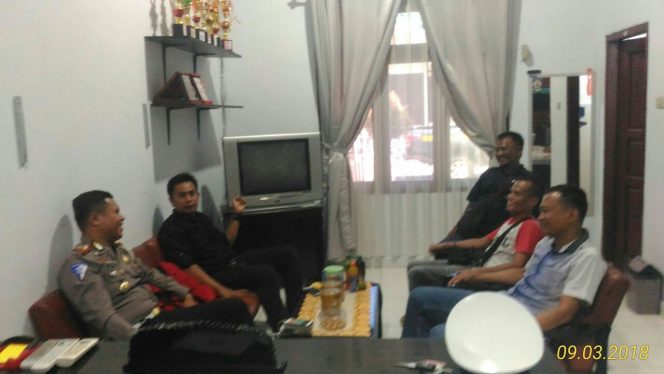 
 Pererat Silaturahmi, PWI Kunjungi Polres Lampura