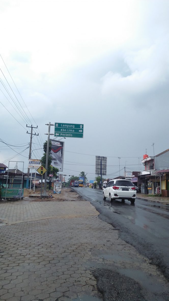 
 Rambu Penunjuk Arah Salah, Kadishub Lapor Kemenhub