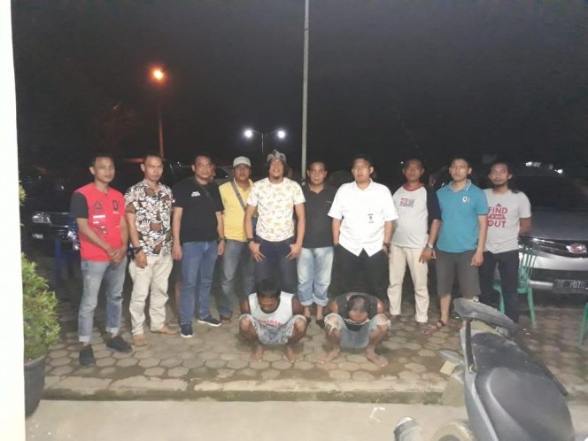 
 2 Pelaku Pencurian Rel Kereta Api Ditangkap