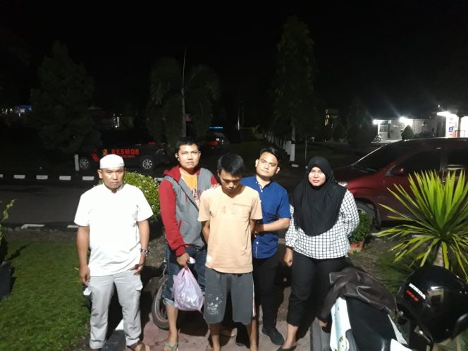 
 Redupaksa Anak Tiri, Ayah Dibui