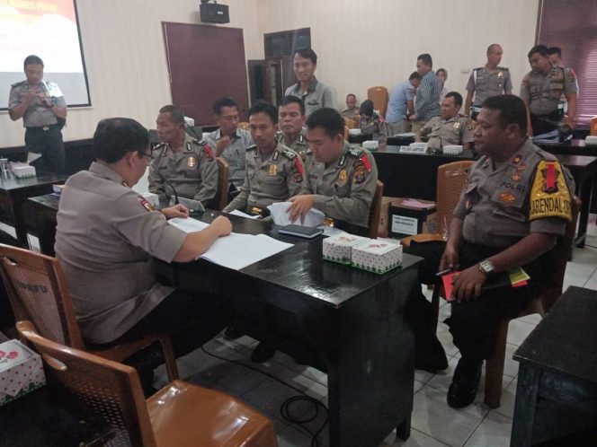 
 Itwasum Polri Tinjau Operasi Mantap Brata 2019