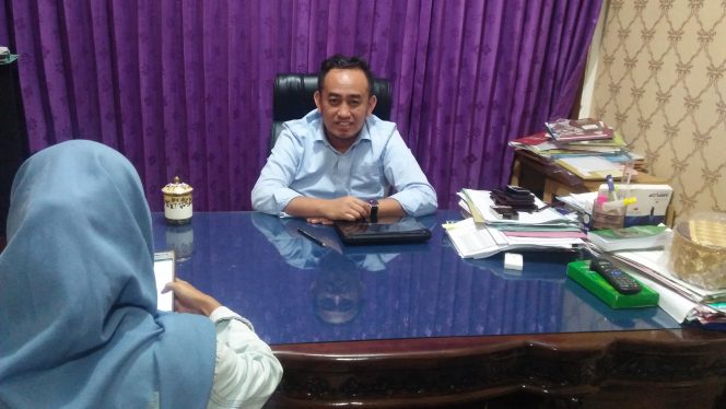 
 Caption foto : Kepala Bagian(Kabag) Kesejahteraan Sosial(Kesos) Sekretariat Pemkab Lampura Bambang Hadiansyah
