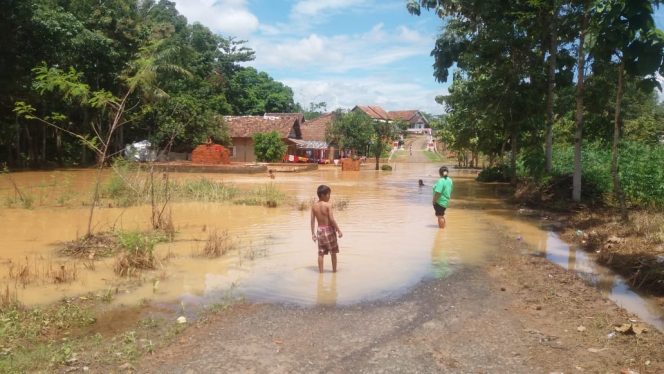 
 Banjir ‘Terjang’ Tiga Kecamatan, 110 Rumah Terendam