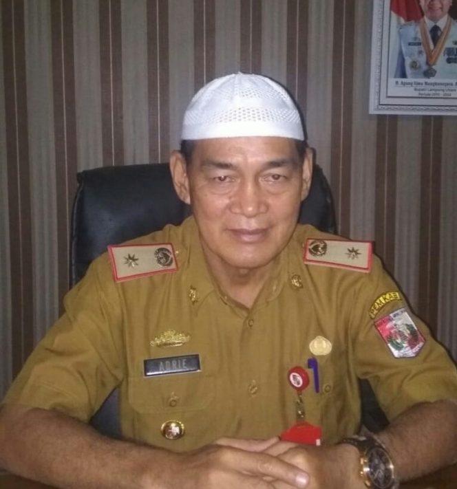 
 Caption Foto : ADRIE SH MM Sekwan Lampura