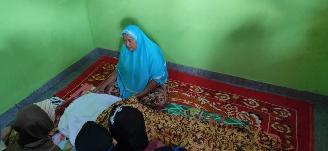 
 Wanita Paruh Baya Ditemukan Tewas Dalam Sumur