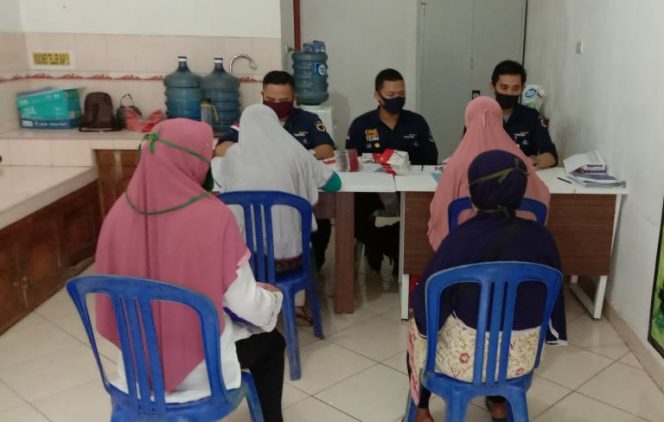 
 Bank Mandiri Cabang Simpangpropau, Bagikan Kartu Sembako