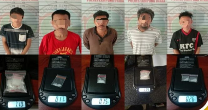 
 caption foto : Inilah kelima tersangka  berikut barang bukti yang berhasil diamankan