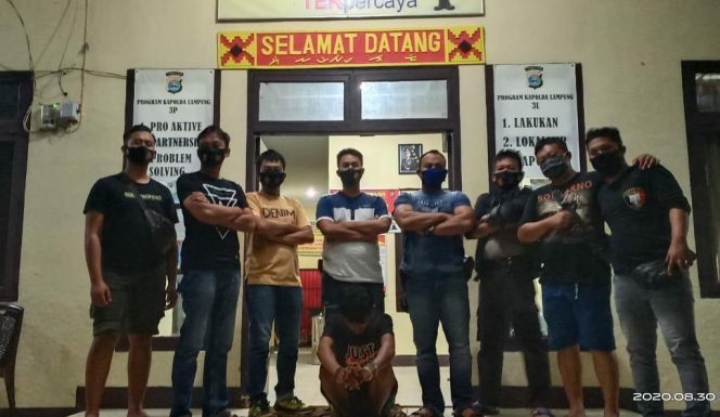 
 caption foto : DPO kasus pencurian tabung gas melon yang berhasil diamankan Polsek Bukit Kemuning, Lampura  