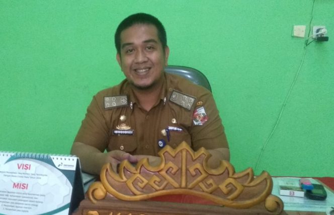 
 caption foto : Kepala Bidang Pemerintahan Desa Dinas Pemberdayaan Masyarakat dan Pemerintahan Desa (DPMPD) Lampura, Habibi