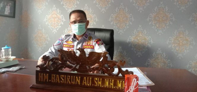 
 caption foto : Kepala Dishub Lampura Hi.Basirun Ali, SH.,MH.,MM,