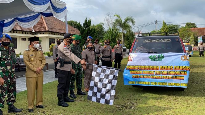 
 Yayasan BTCI Salurkan Beras Bagi Warga Terdampak Covid-19