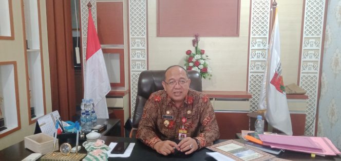 
 Sekkab Lampura Siap Disuntik Vaksin Covid-19 Pertama Kali