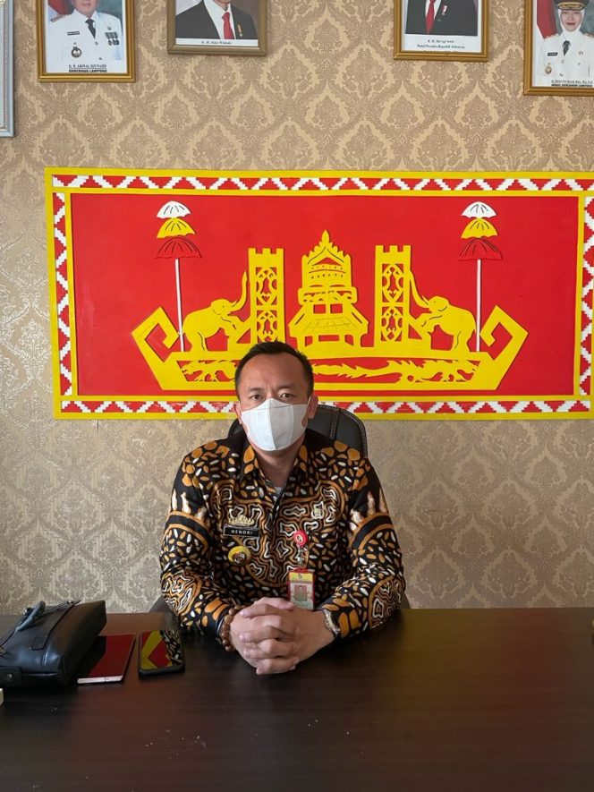 
 Foto Kadisdag Lampura Hendri.