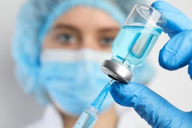 
 Vaksinasi Nakes Lampura Selesai 100 Persen