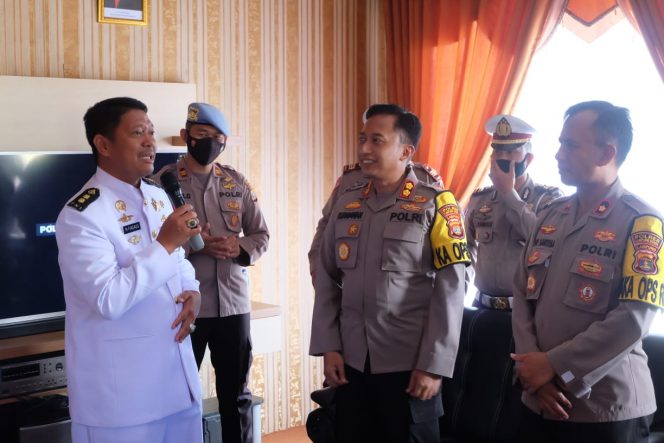 
 HUT TNI ke-76, Polres Lampura Gruduk Kodim dan Markas Kimal