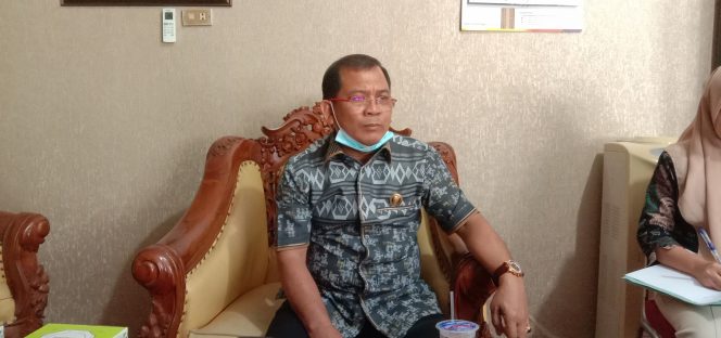 
 Caption : Madri Daud wakil ketua DPRD Lampura