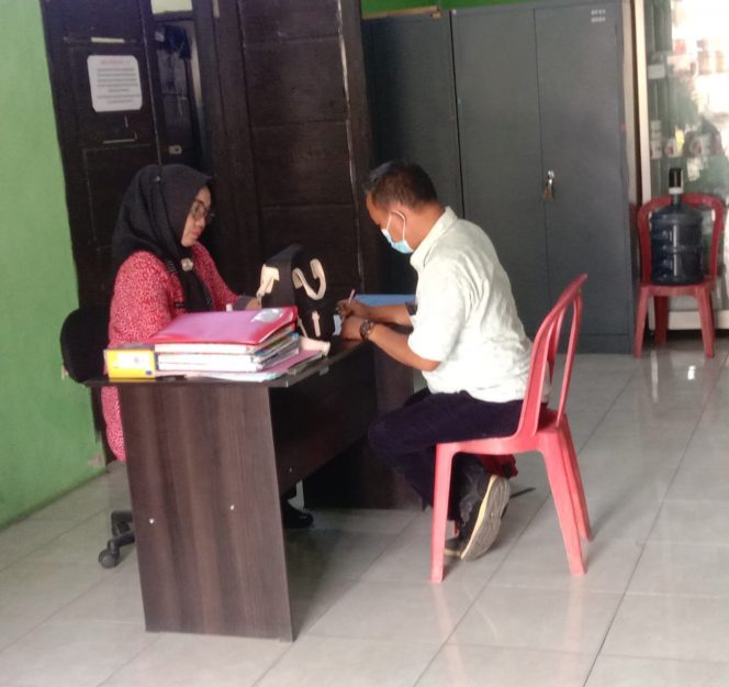 
 Direktur CV. Padetu, Iwan Hadi Wijaya, saat menyampaikan pengaduan terkait sengkarut Barjas