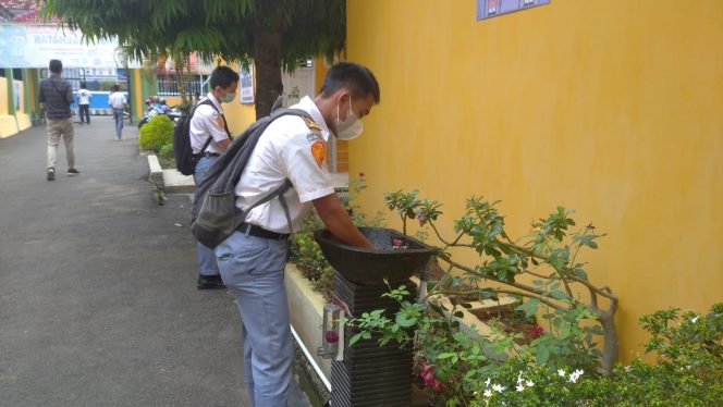 
 caption : Salah satu sekolah di Lampura yang melaksanakan PTM