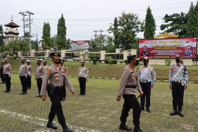 
 caption : Apel Gelar Pasukan Operasi Lilin Krakatau 2021 di Mapolres Lampura, Kamis (23/12).
