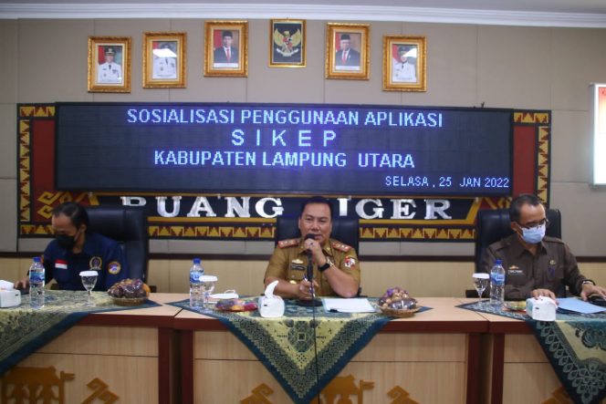 
 Diskominfo Lampura Gelar Sosialisasi Penerapan Aplikasi SIKEPLU Bersama Insan Pers