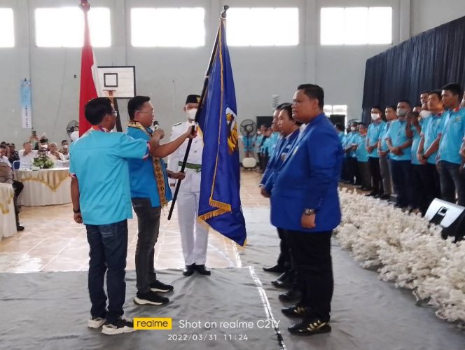 
 caption : Ketua Karateker DPD KNPI Provinsi Lampung, Arya Kharisma Hardy, melantik Kepengurusan DPD KNPI Lampura masa bakti 2022-2025  