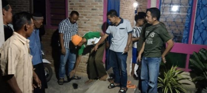 
 caption :  Dirumah inilah sosok bayi perempuan yang baru dilahirkan ditemukan.