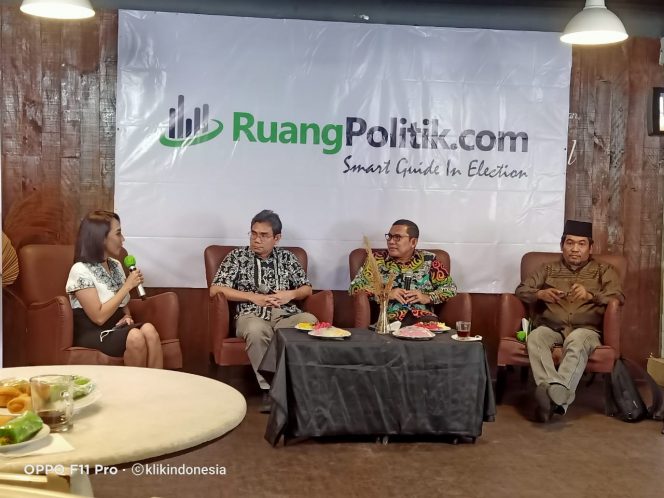
 Solusi Suharso Mundur Dari Ketum PPP Mengapung di Dialog Ruang Politik