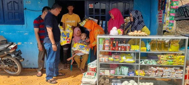 
 Kemensos Bantu Biaya Pengobatan dan Kebutuhan Hidup