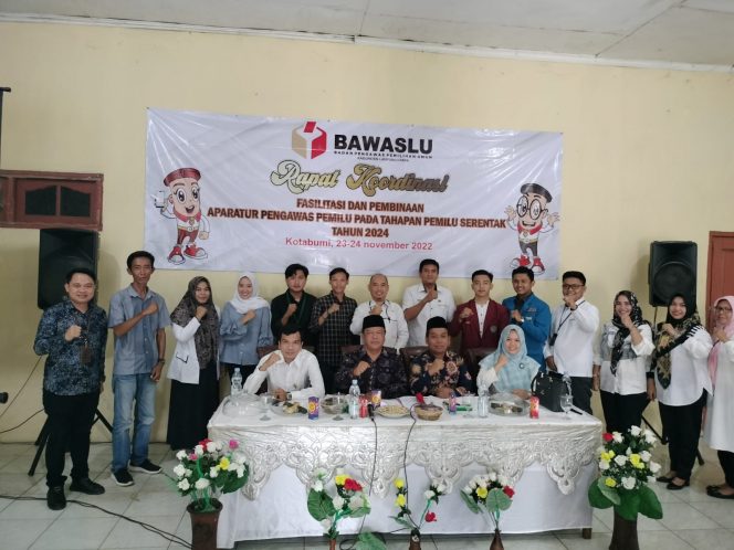 
 Tingkatkan SDM Staf, Bawaslu Gelar Pembinaan