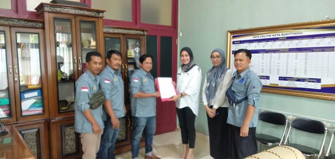 DPC PJS Kota Bukittinggi Resmi Terdaftar di Kesbangpol