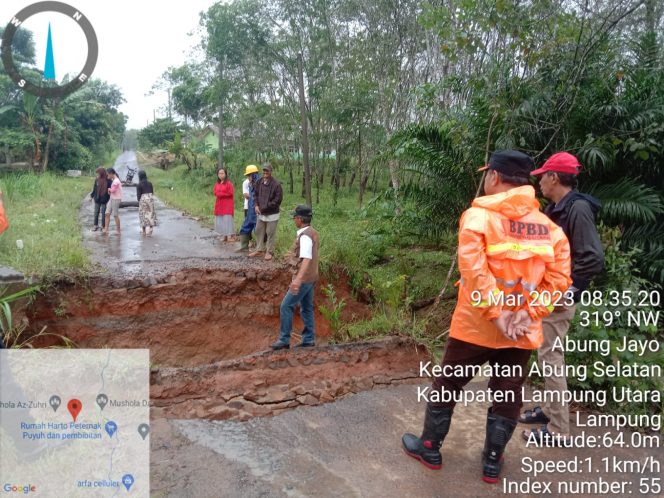 
 Banjir Putuskan satu Jembatan
