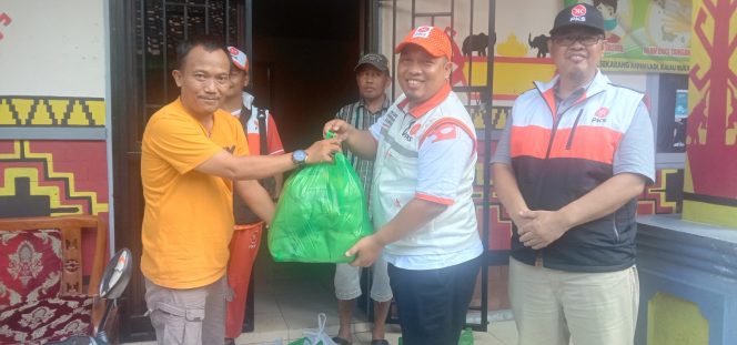 
 PKS Lampura Kembali Bantu Korban Banjir