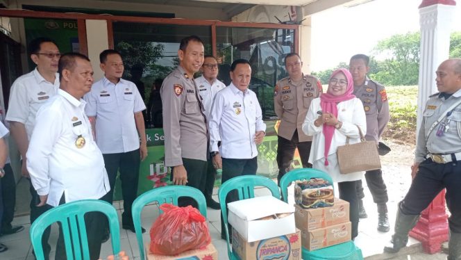 
 Tim Pemkab Lampura Pantau Posko Arus Balik