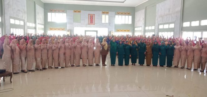 
 Lantik Bunda PAUD, Literasi dan TP-PKK Nur Endah Minta Program Bisa Segera Berjalan