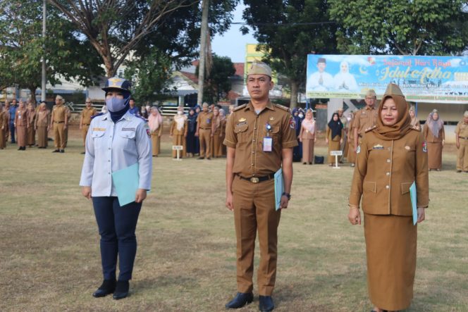 
 485 SK Kenaikan Pangkat Dibagikan