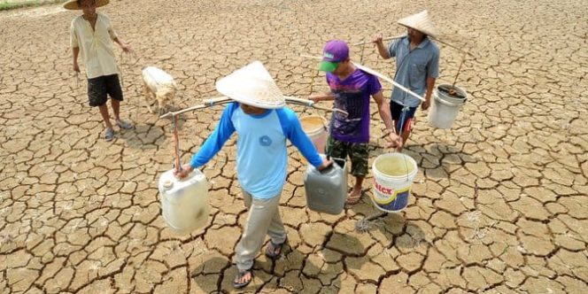 
 Kekurangan Air Bersih, Masyarakat Silakan Ajukan Surat ke BPBD