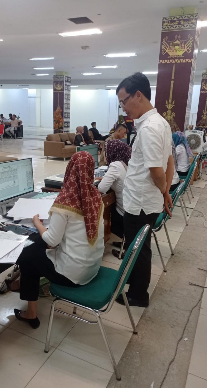 
 Sistem BSrE  Sedang Pemeliharaan Adminduk Kecuali KTP Tidak Bisa Diterbitkan