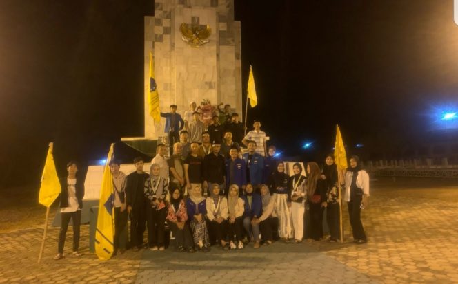 
 PMII Lampura Meriahkan Peringatan Hari Pahlawan dengan Pawai Obor, Doa Bersama dan Buka Mimbar Bebas