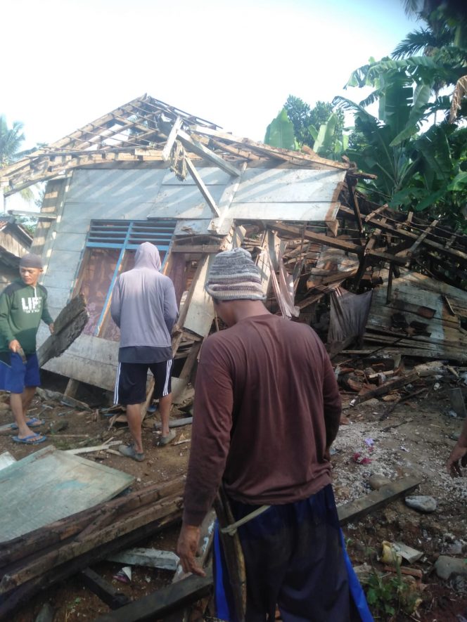 
 2 Rumah Korban Longsor Diusulkan Dapat Bantuan