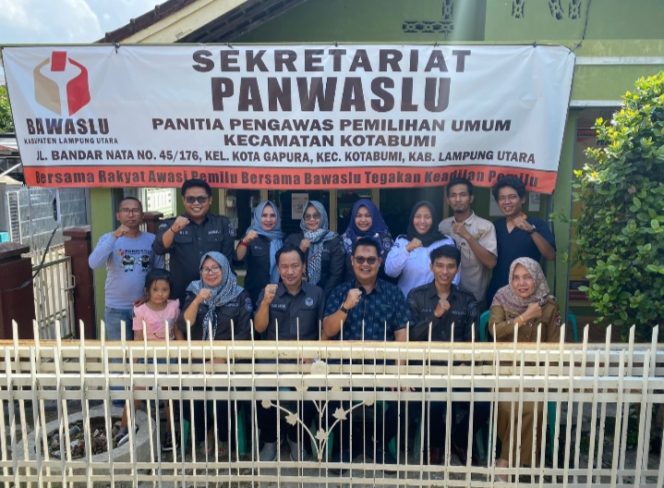 
 Panwascam Kotabumi Ajak ‘Nyeruit’ Bareng Suheri dan Bawaslu Kabupaten Lampung Utara