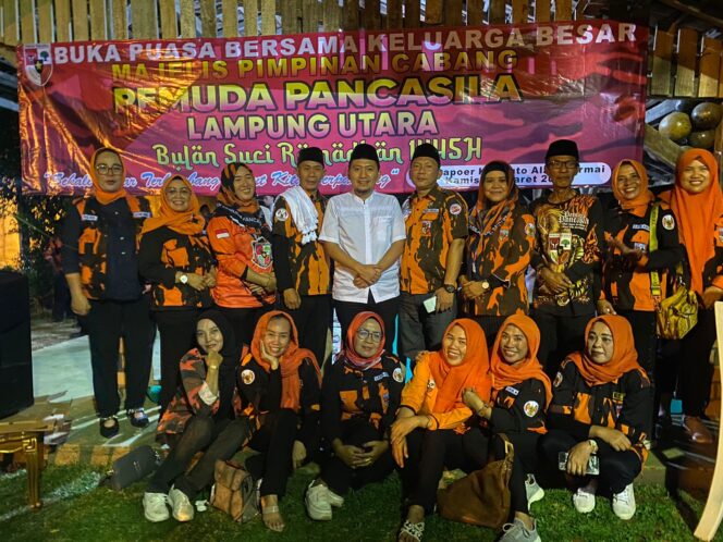 
 Buka Puasa Bersama Pemuda Pancasila, Wabup Ardian Saputra Pamit Jelang Akhir Masa Jabatan