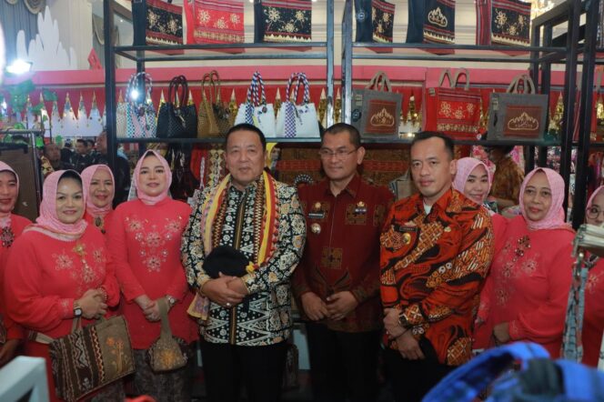 
 Lampung Craft, Stand Lampura Jadi Tujuan Pengunjung