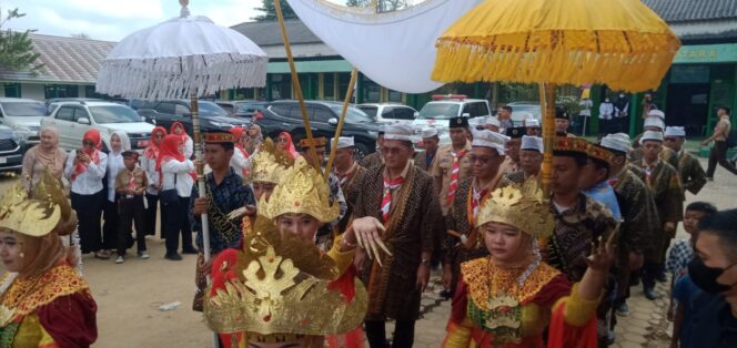 
 Hari Pramuka, Aswarodi Disambut Pakai Acara Adat Ngarak Temui