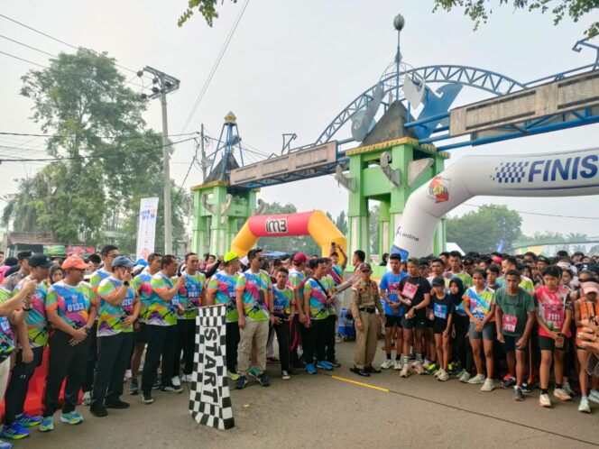 
 Tumpah, Ribuan Masyarakat Ikuti Utara RUN Peringatan HUT KORPRI