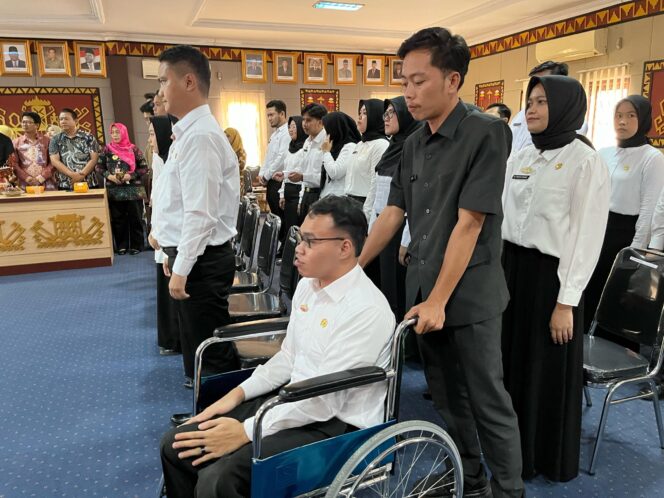 
 23 CPNS Umum Terima SK /// 4 Formasi Nihil Pelamar
