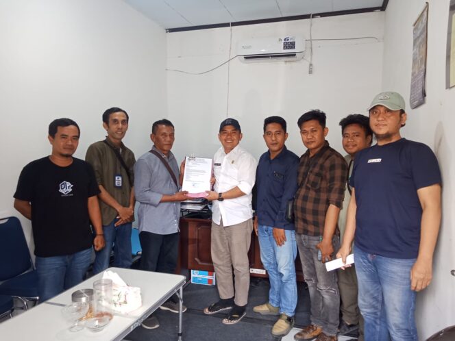 
 PJS Sulteng Serahkan Dokumen Organisasi ke Kesbangpol, DPP Beri Apresiasi